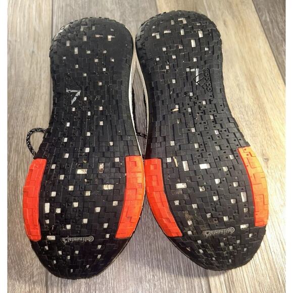 Adidas Pulseboost HD EE4030 Youth US Size 5 Knit Black Orange Sneaker Shoes - Picture 10 of 10